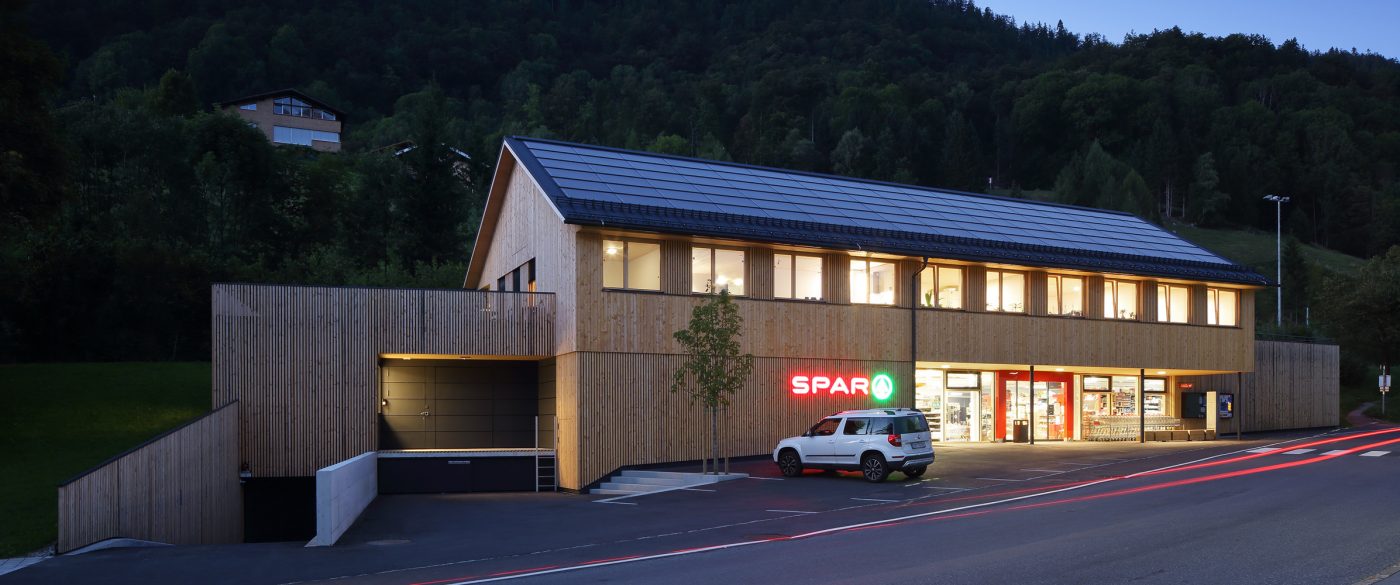 Convenience Store, Bizau