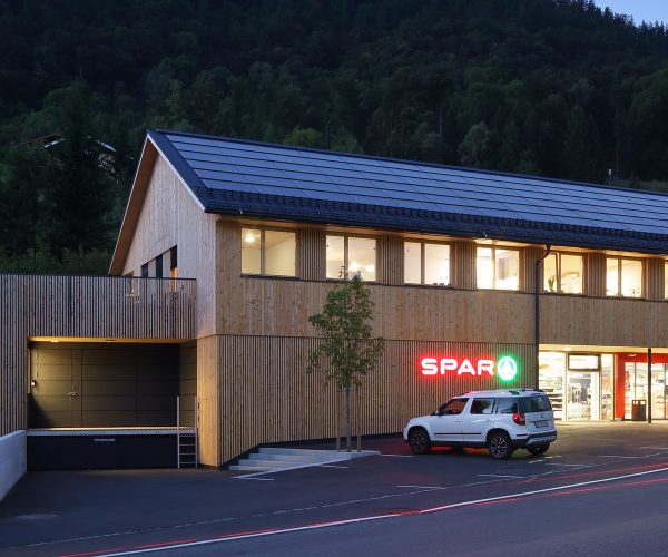 Convenience Store, Bizau, Photo Norman Radon