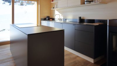 Owens "House Drexel", Warth