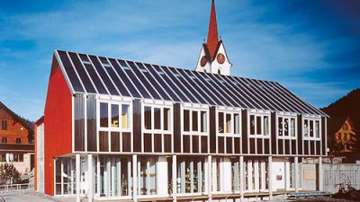 Solar School, Dafins