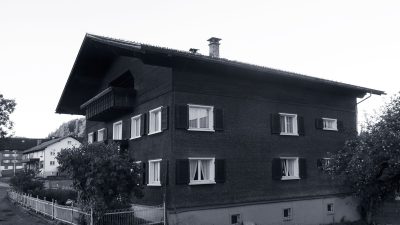 Village Square, Krumbach