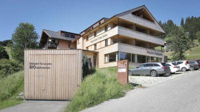 Naturhotel Chesa Valisa – Erweiterung Stammhaus, Hirschegg