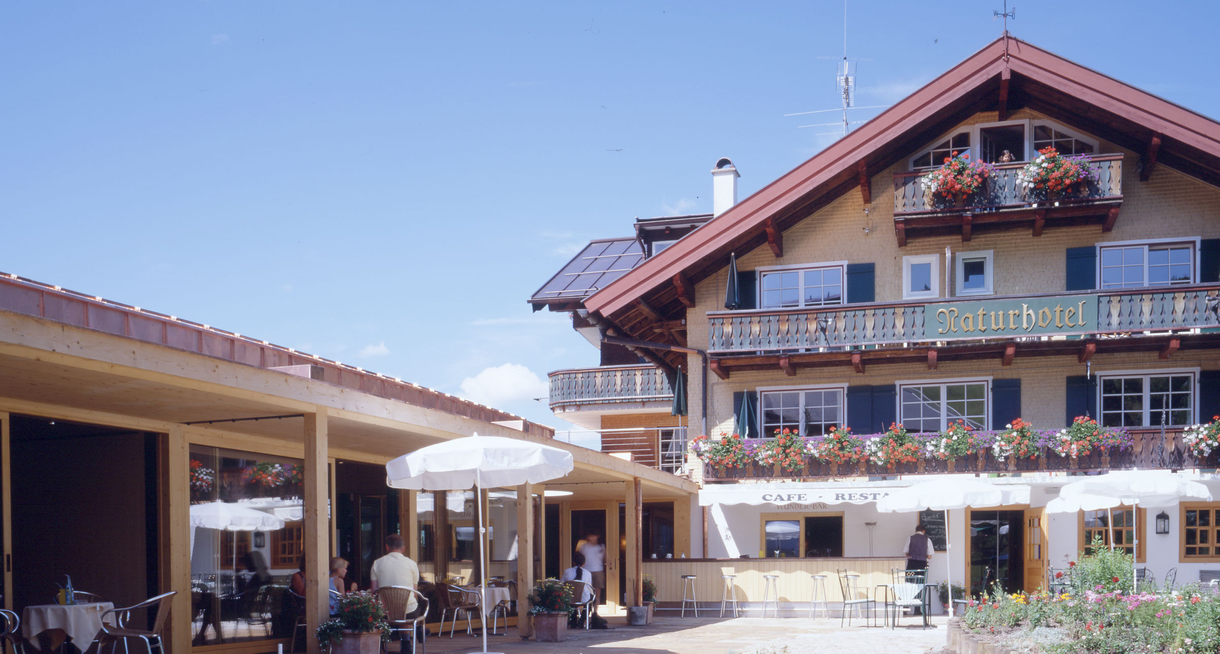 Naturhotel Chesa Valisa - Hotelhalle, Hirschegg