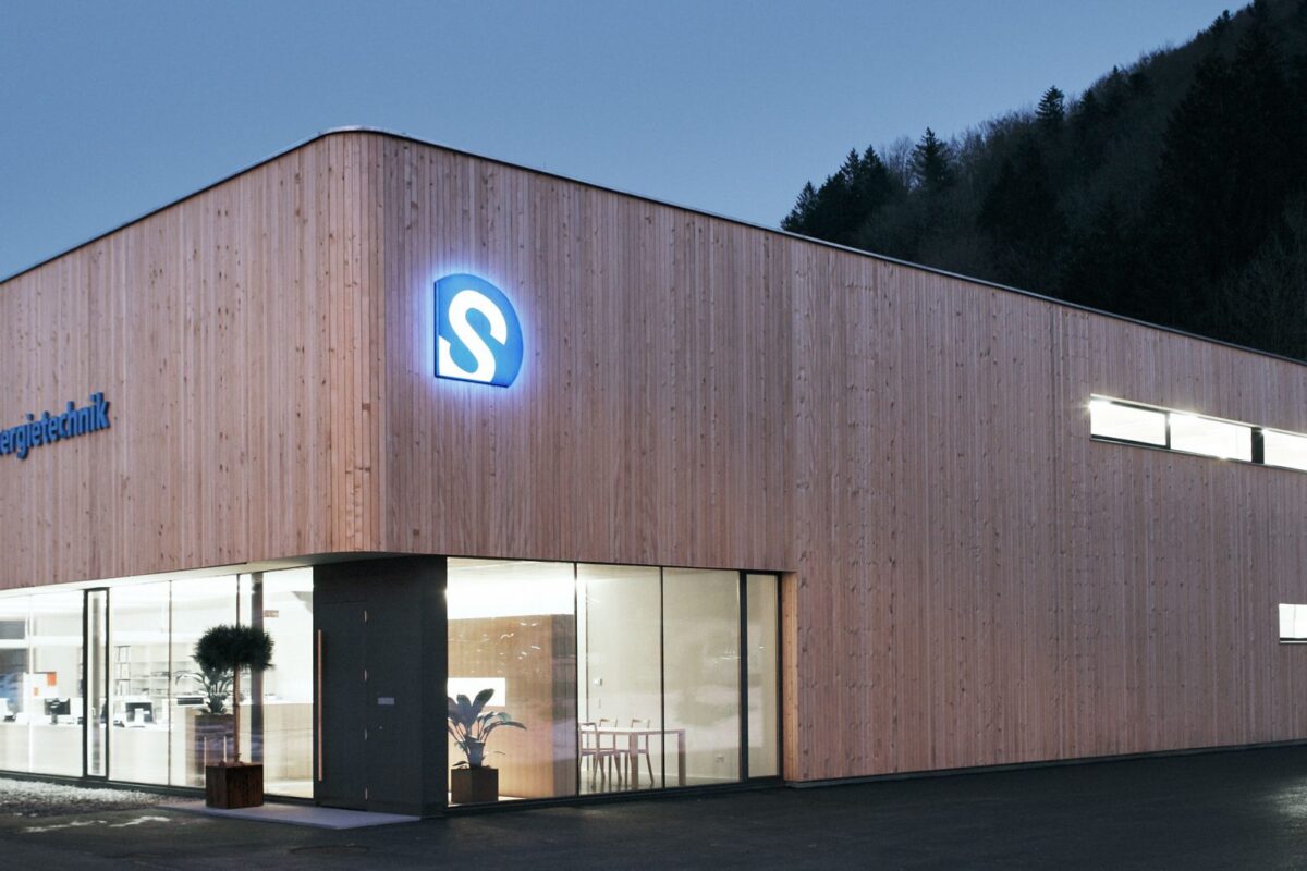 Steurer Installationen, Andelsbuch