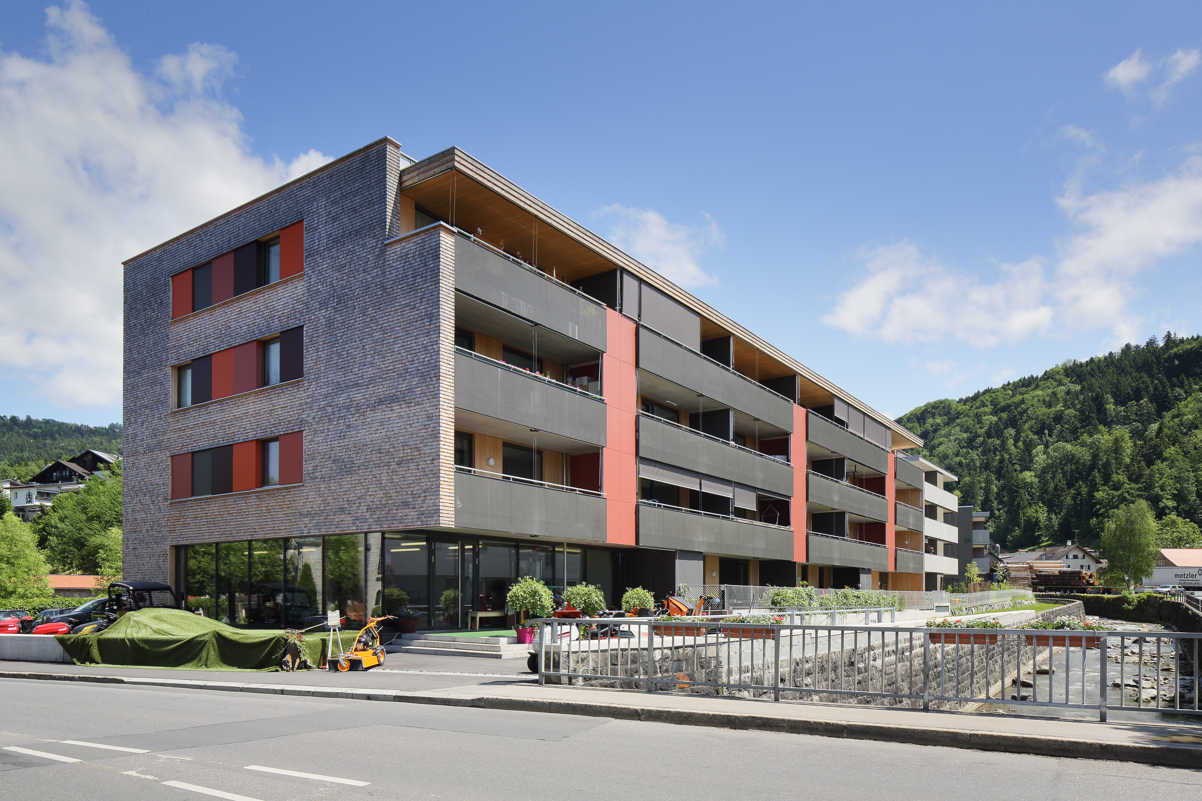 Hofsteigstraße, Schwarzach