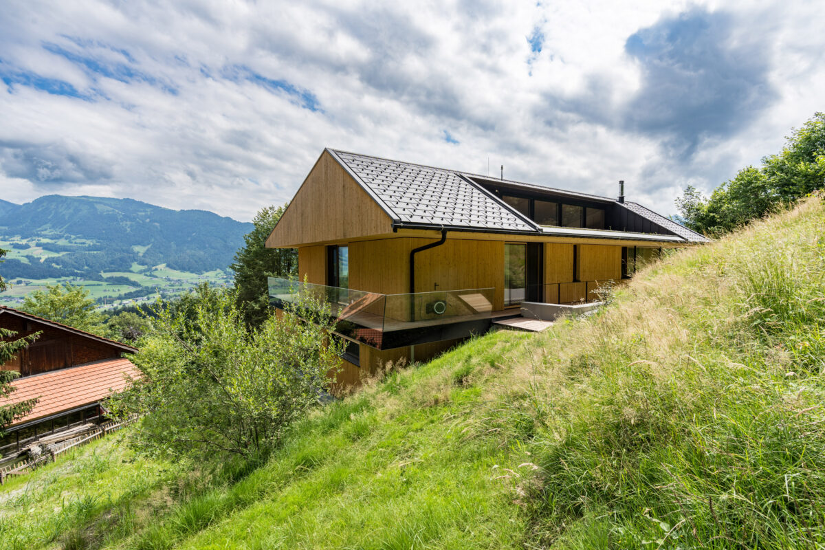 Haus H, Egg