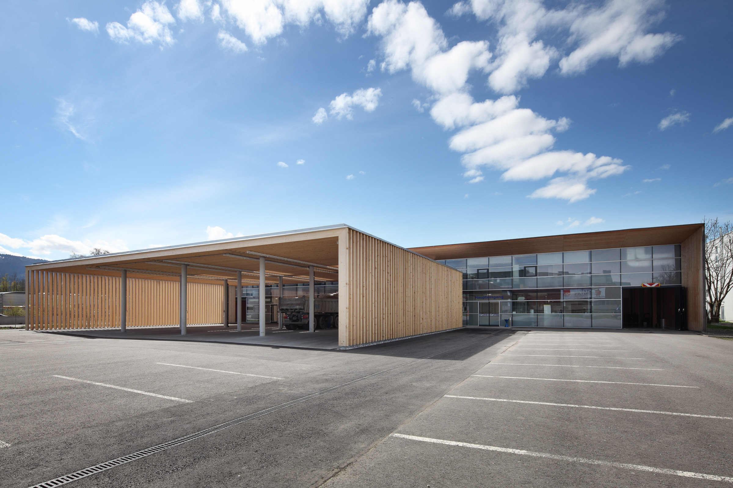 Forster Reifen, Lauterach