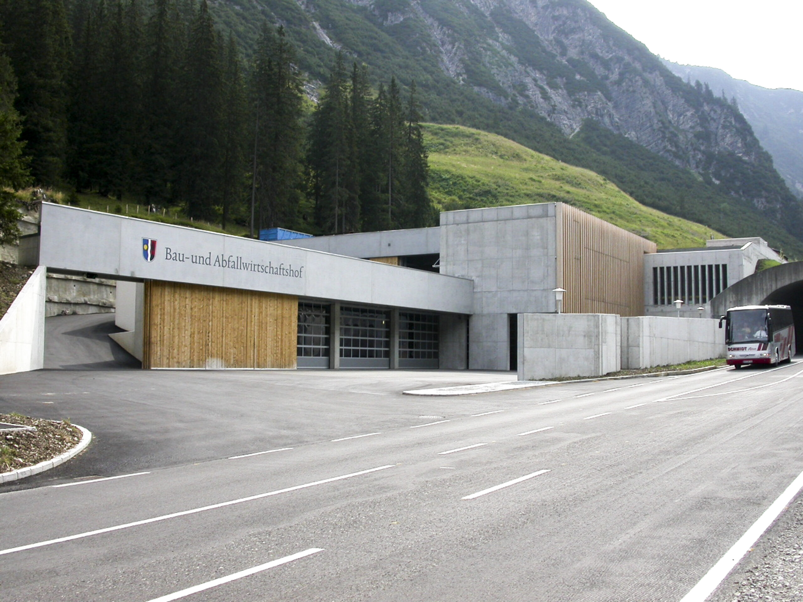 Bauhof, Lech Projekt 96_02